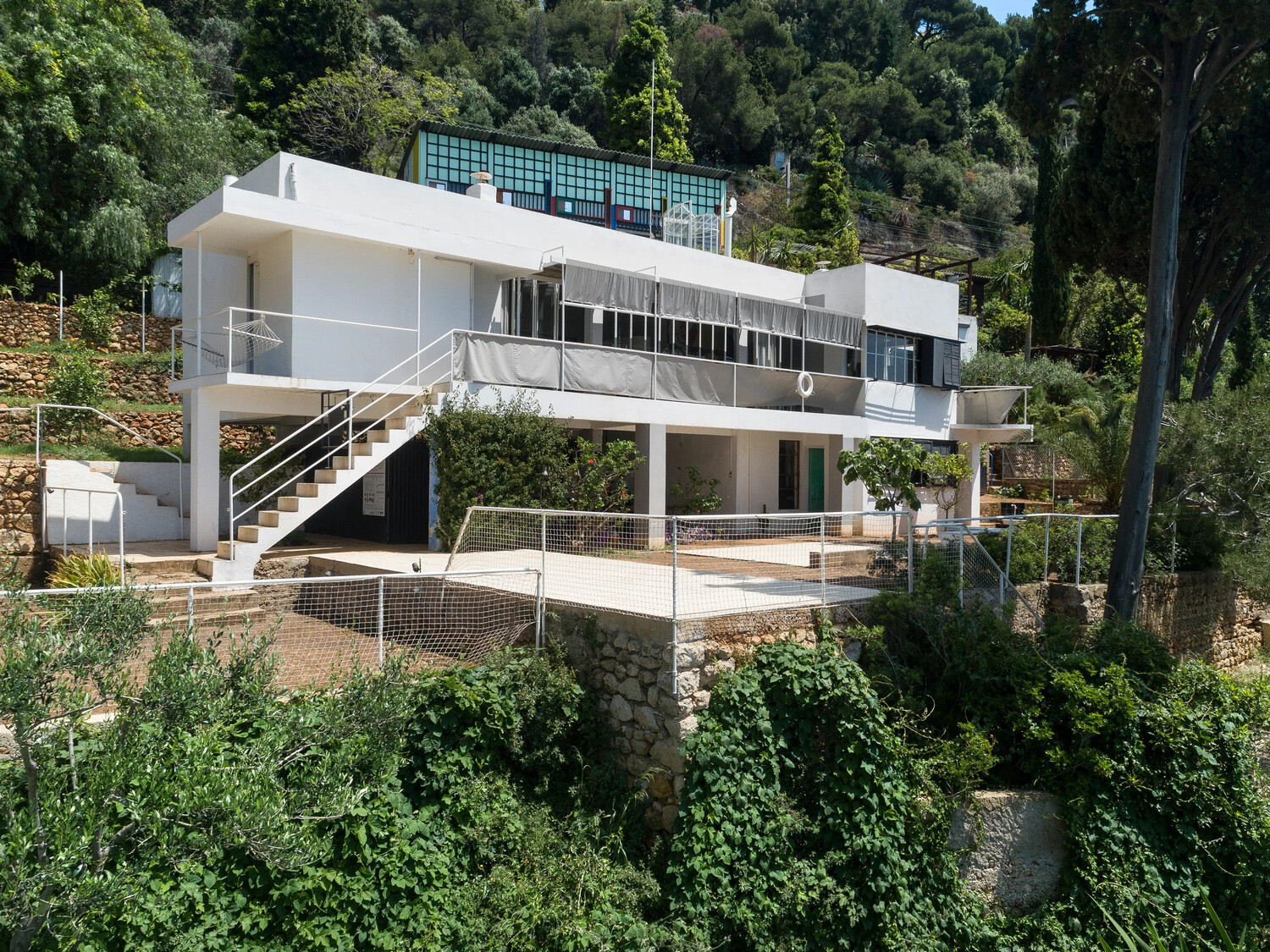 vila E - 1027
