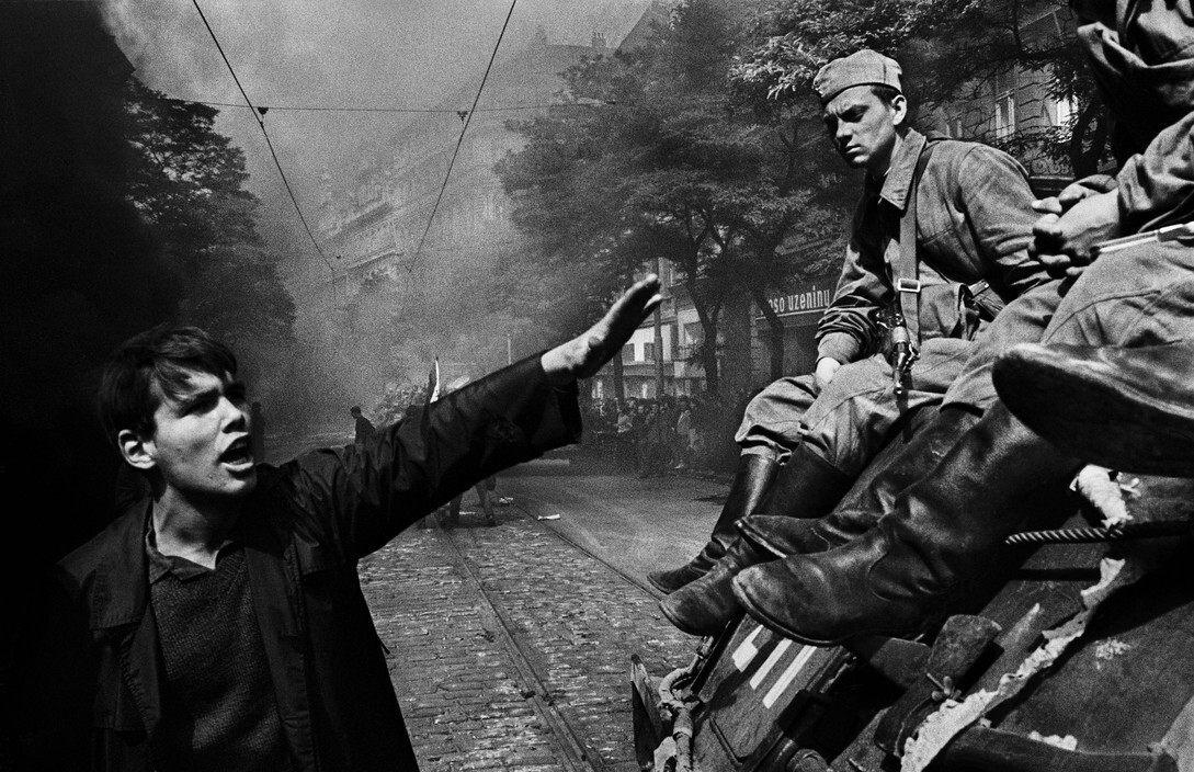 Josef Koudelka z cyklu Invaze 68