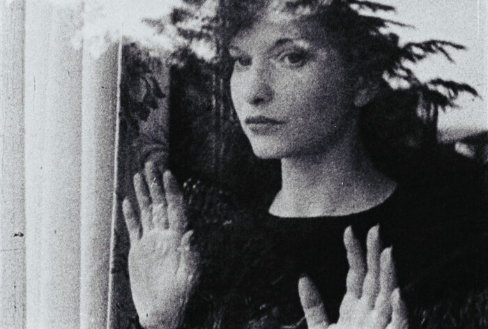  Maya Deren vo filme Meshes of the Afternoon 